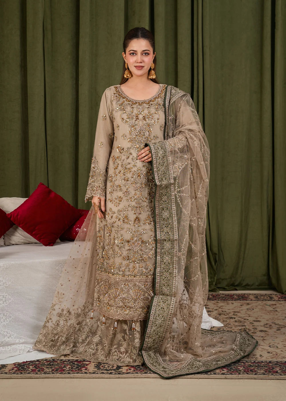 AR-1663-beige-Ayra