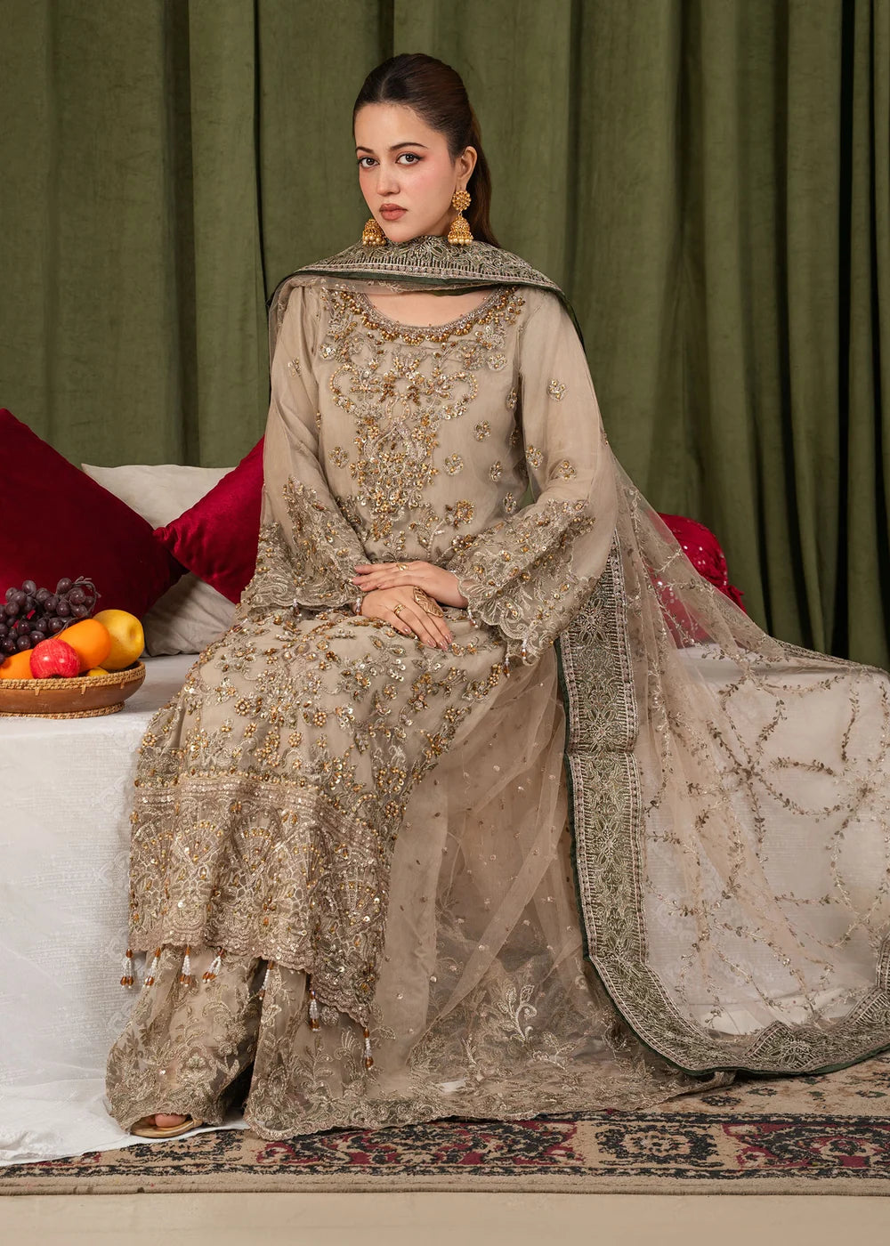 AR-1663-beige-Ayra